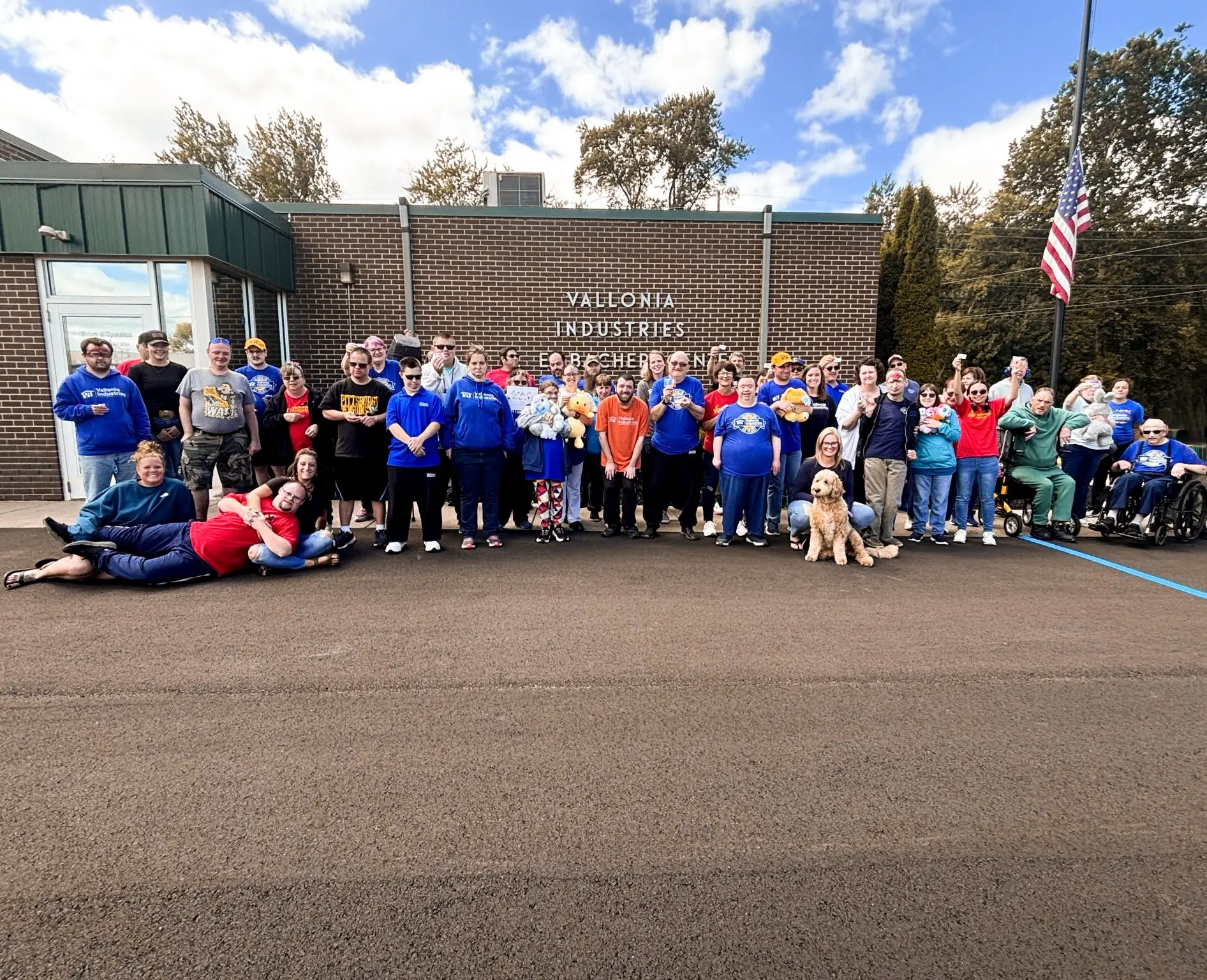 Vallonia staff and individuals group photo